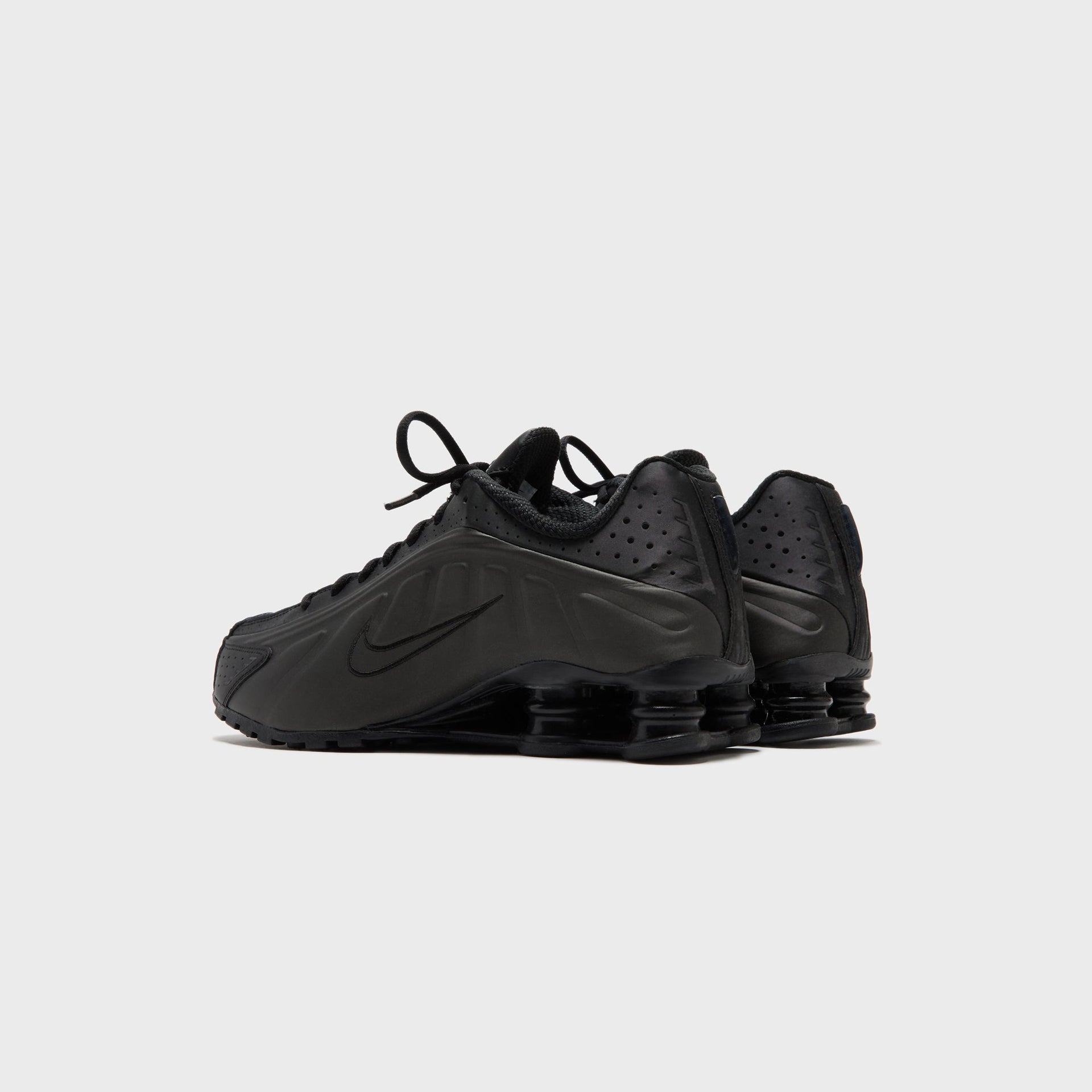 Nike Shox R4 - Black / Black / Black / Bright Crimson