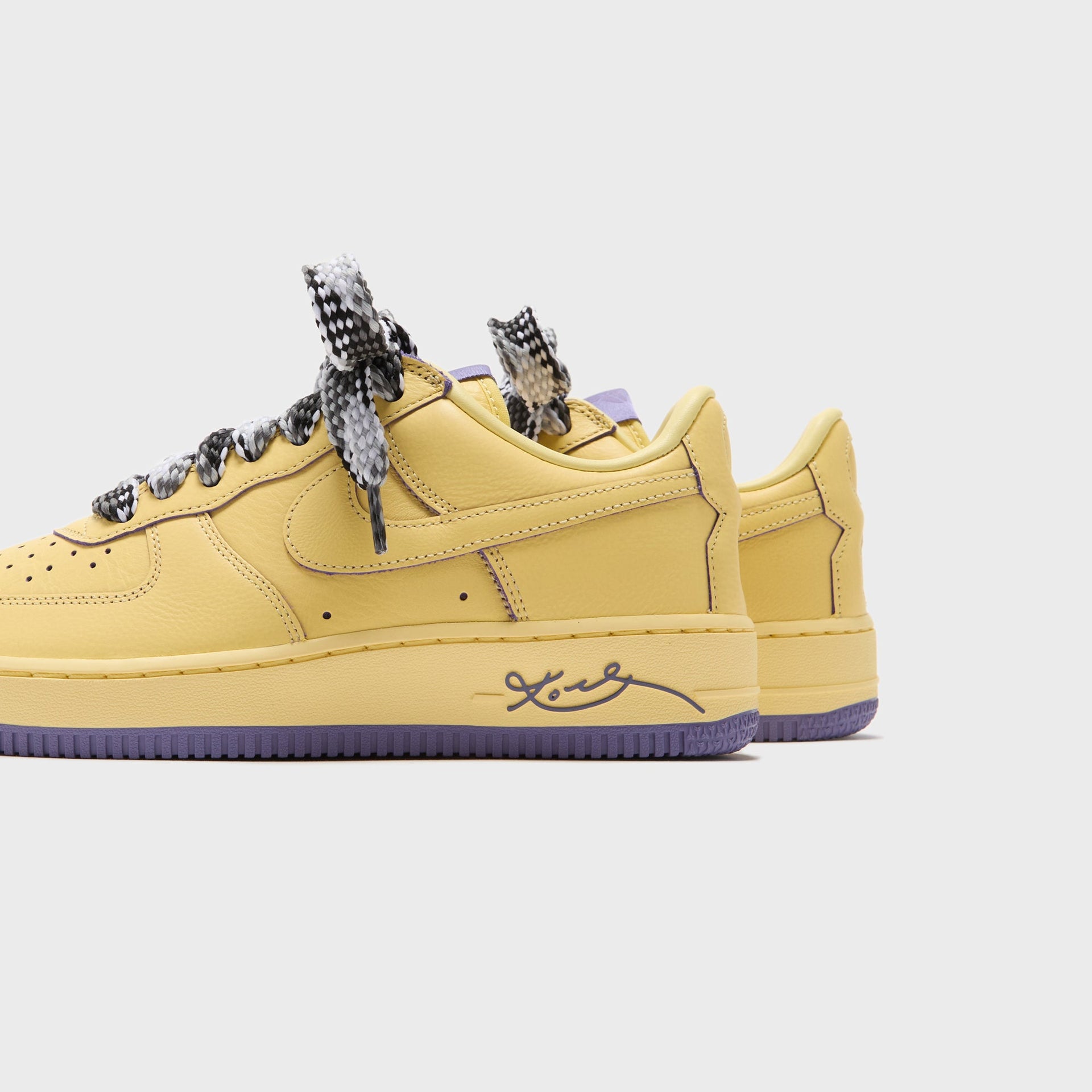 Nike x Kobe Bryant Air Force 1 Low Protro - Jaune clair / Jaune clair