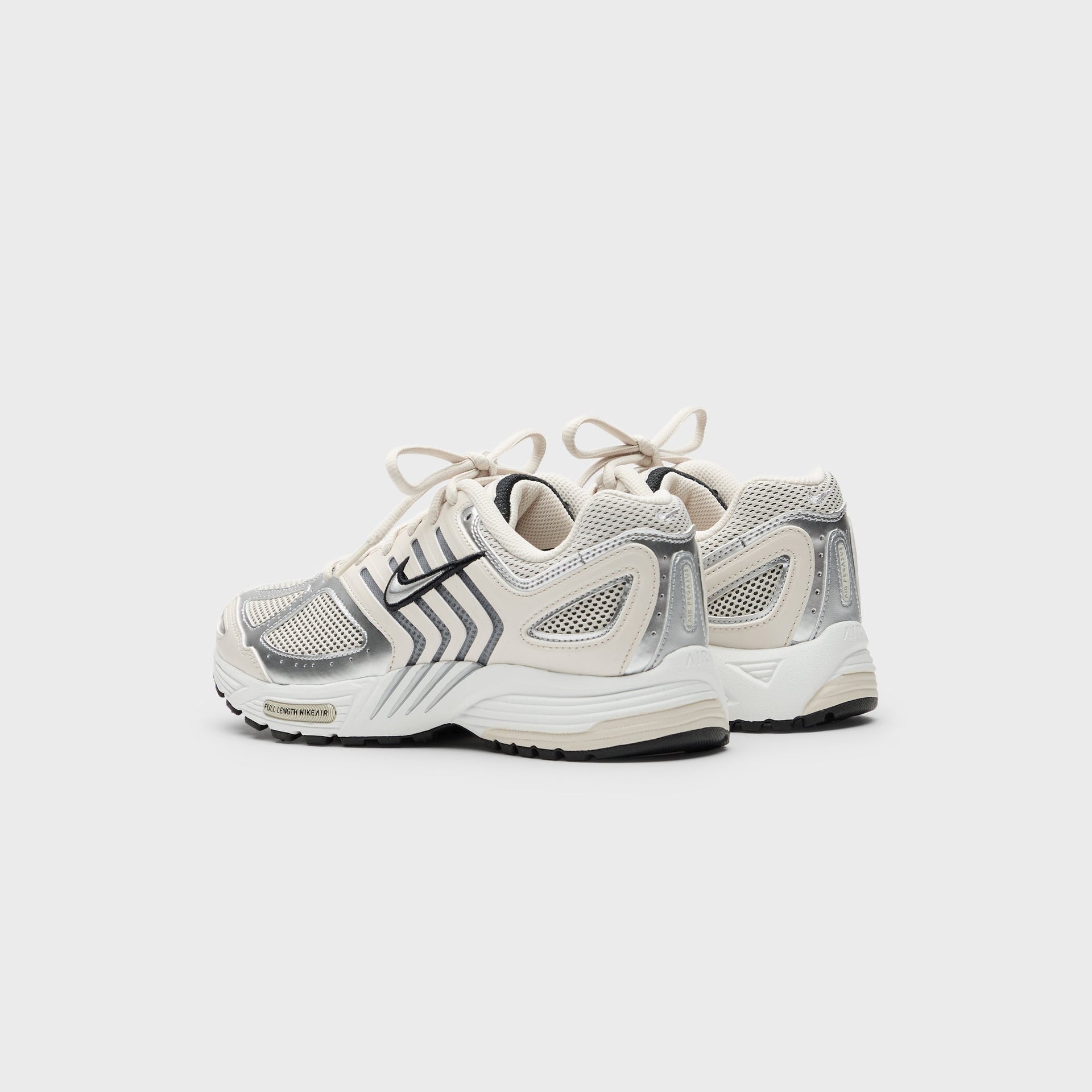 Nike WMNS Air Pegasus 2005 - Light Orewood Brown / Chrome / Summit White / Black