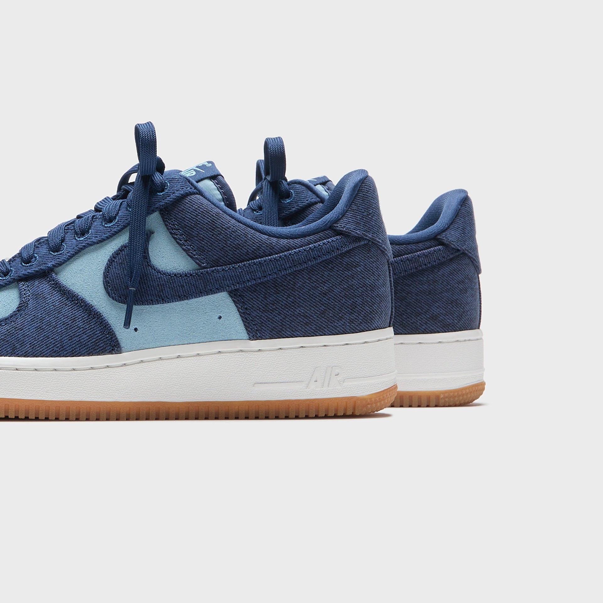 Nike Air Force 1 '07 LV8 - Navy / Worn Blue / Summit White