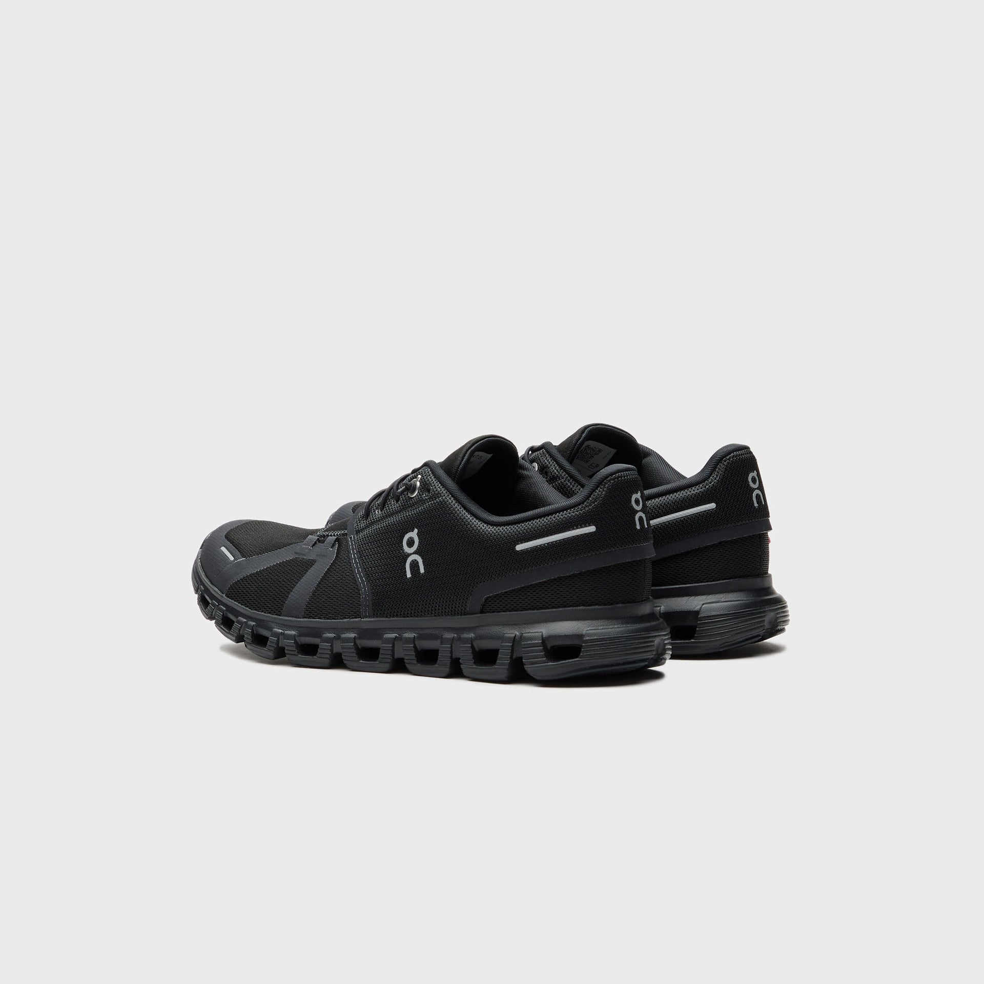 On Running Cloud 6 - Black