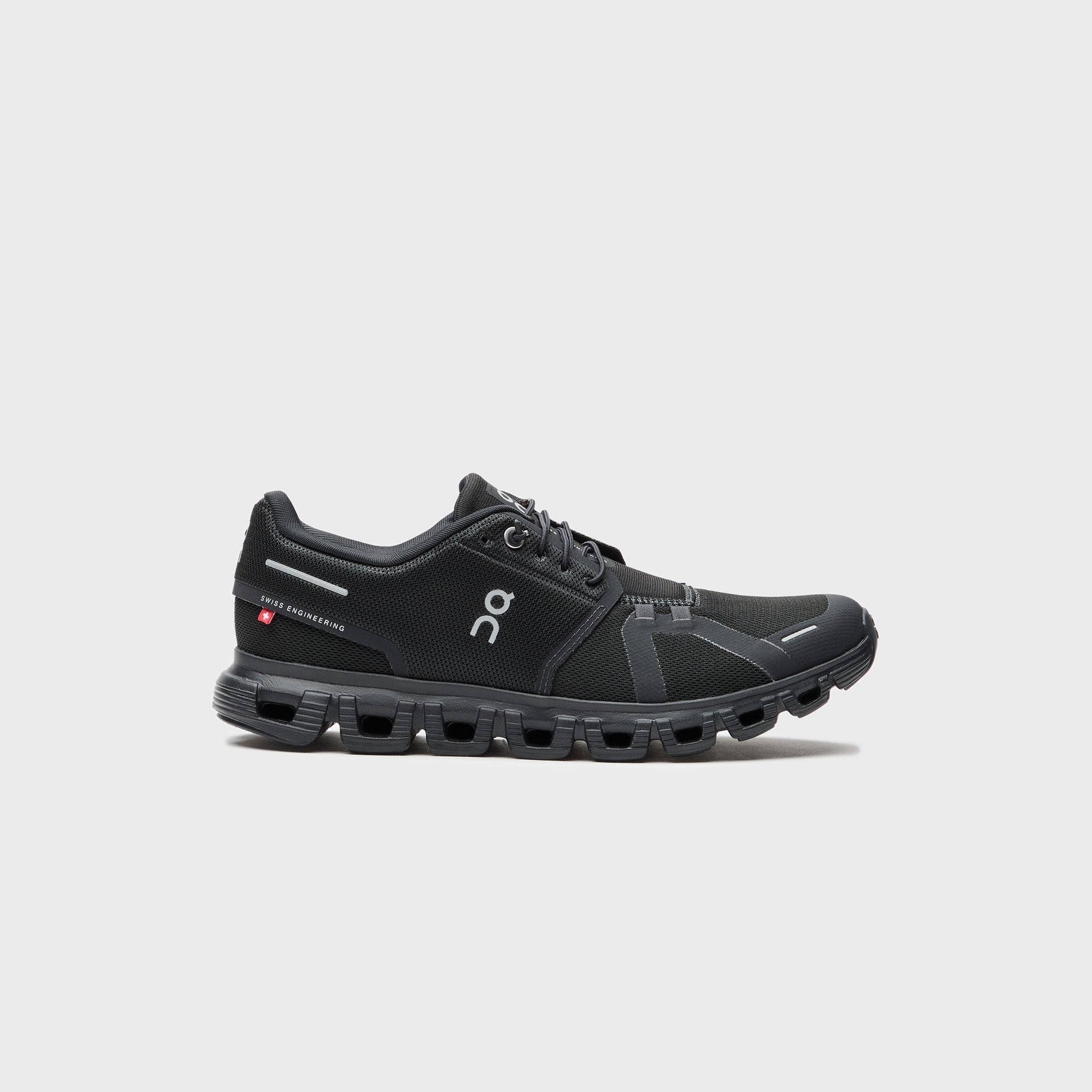 On Running Cloud 6 - Black