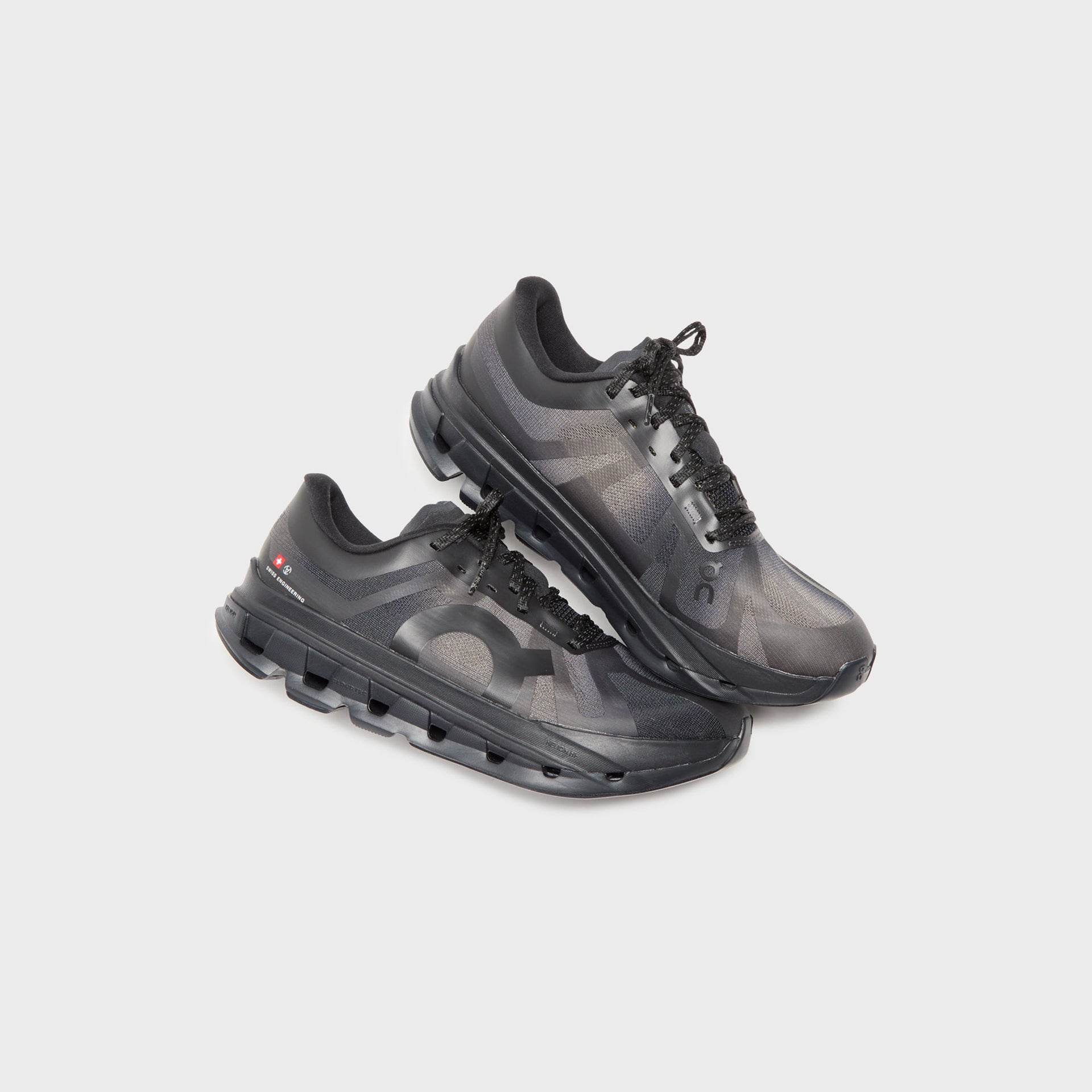 On Running x SLAM JAM Cloud 5 - Gull / Black