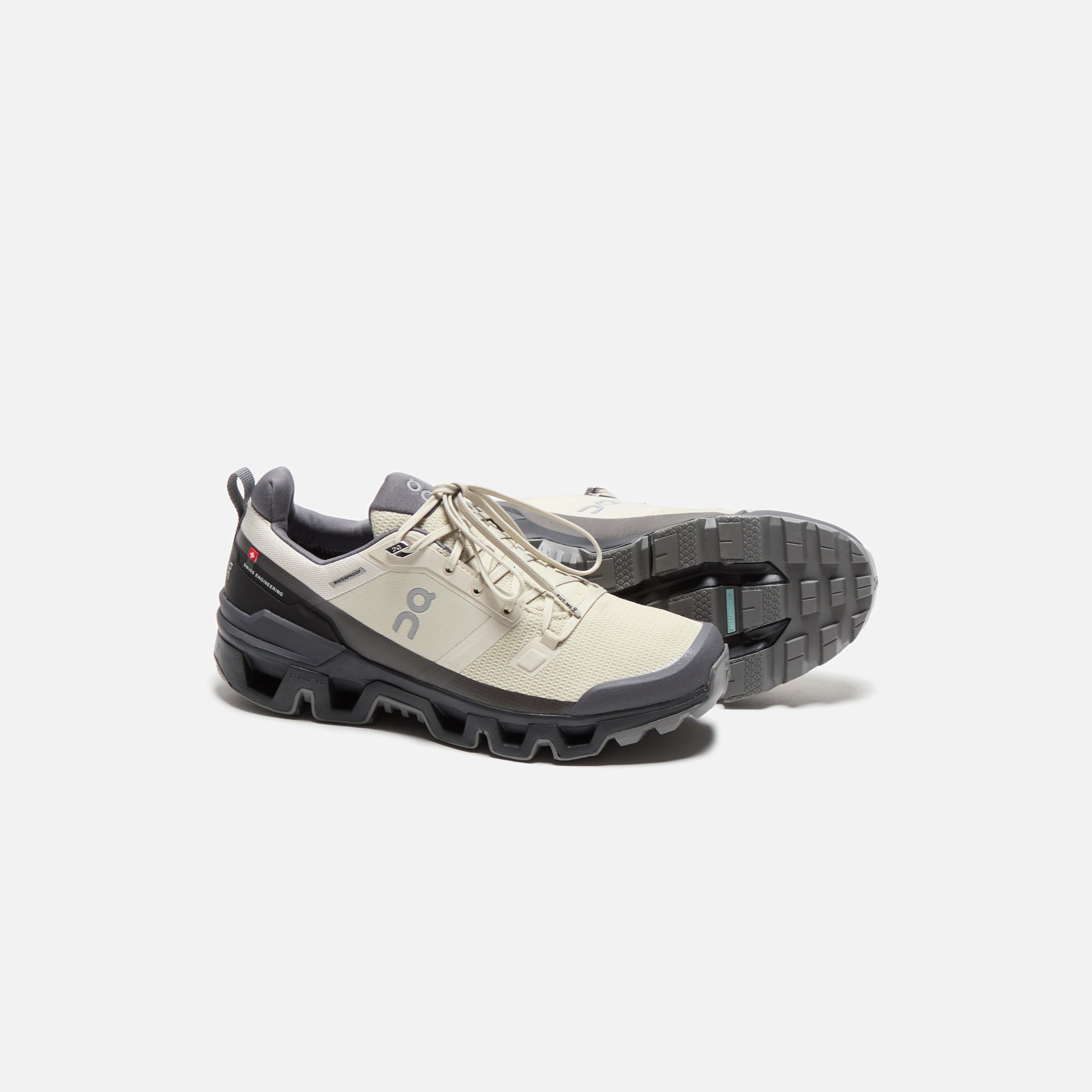 On Running WMNS Cloudwander Waterproof - Sable / Noir