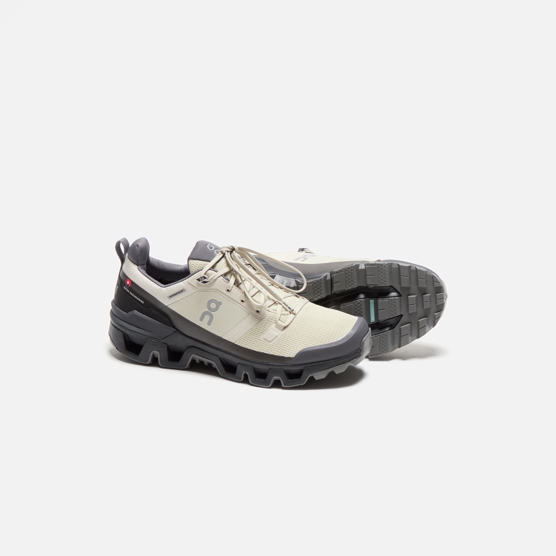 On Running Cloudwander Waterproof - Sable / Noir