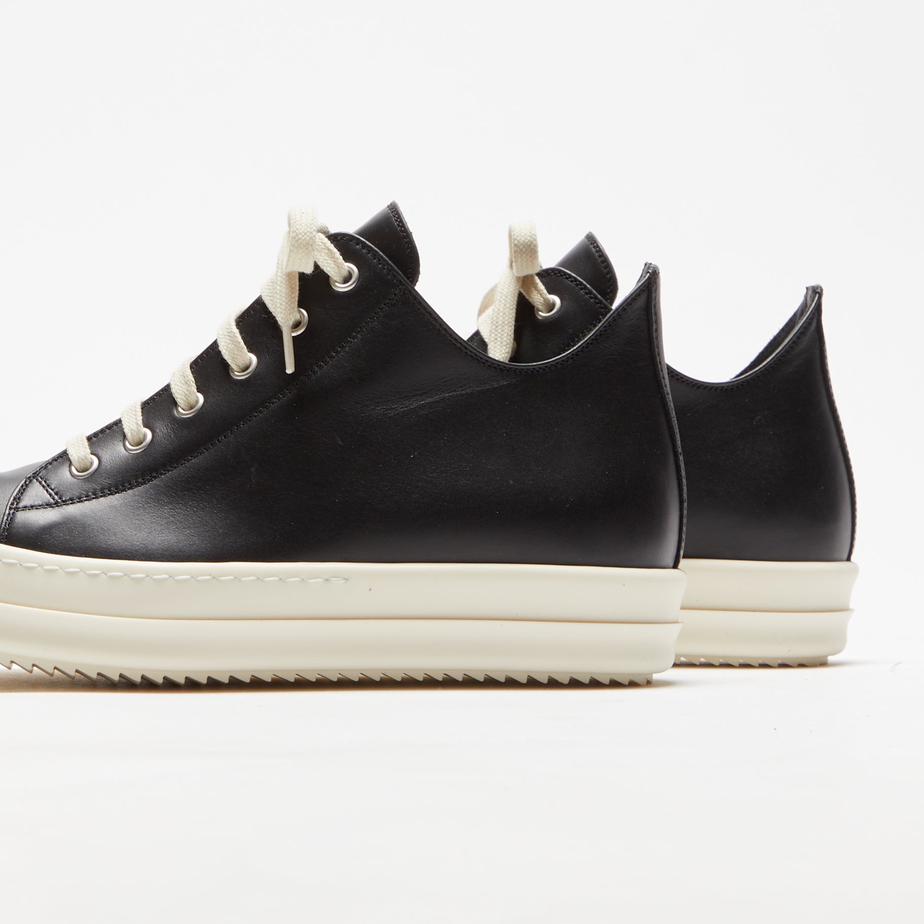 Rick Owens Porterville Low Sneaks - Black / Milk / Milk Scarpe in Pelle
