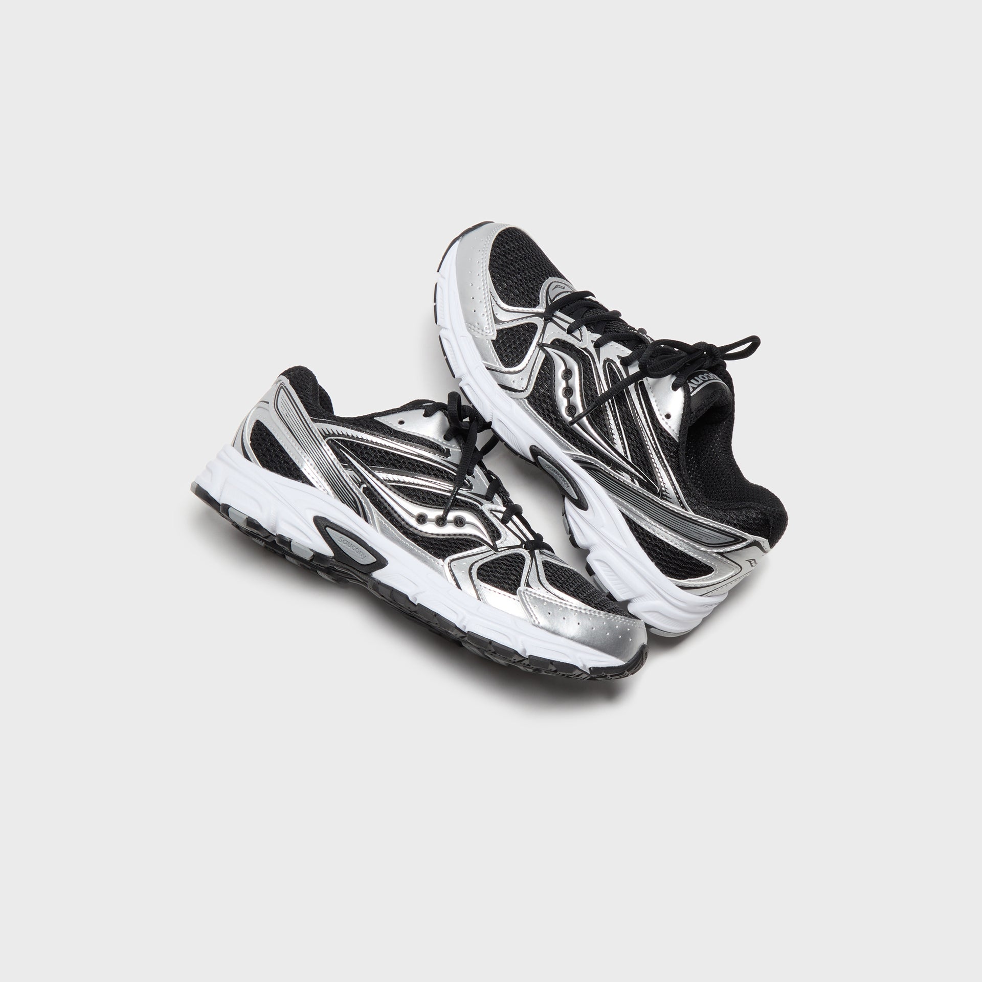 Saucony WMNS Ride Millennium - Black / Silver