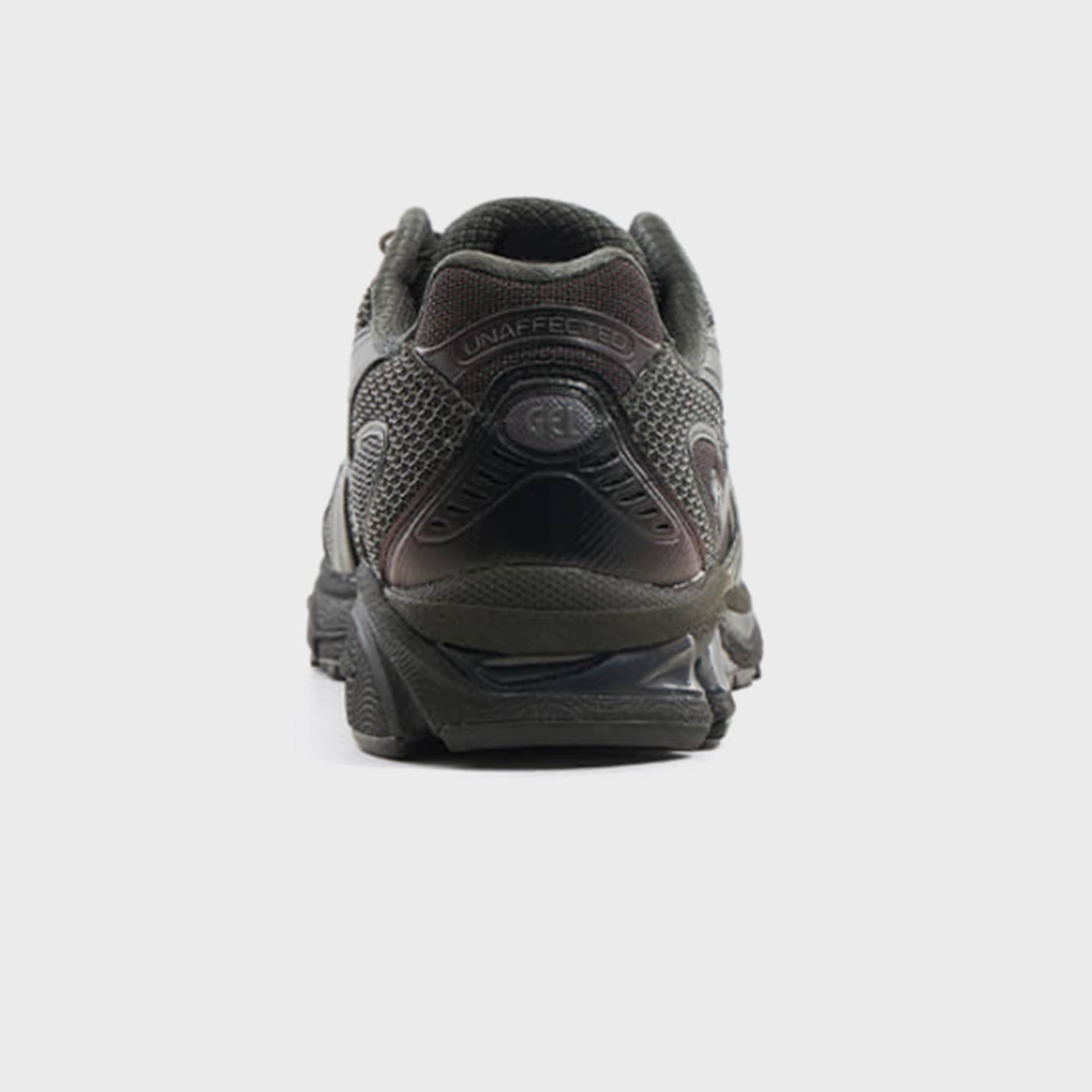 ASICS x UNAFFECTED Gel-Nimbus 10.1 - Gunmetal / Black