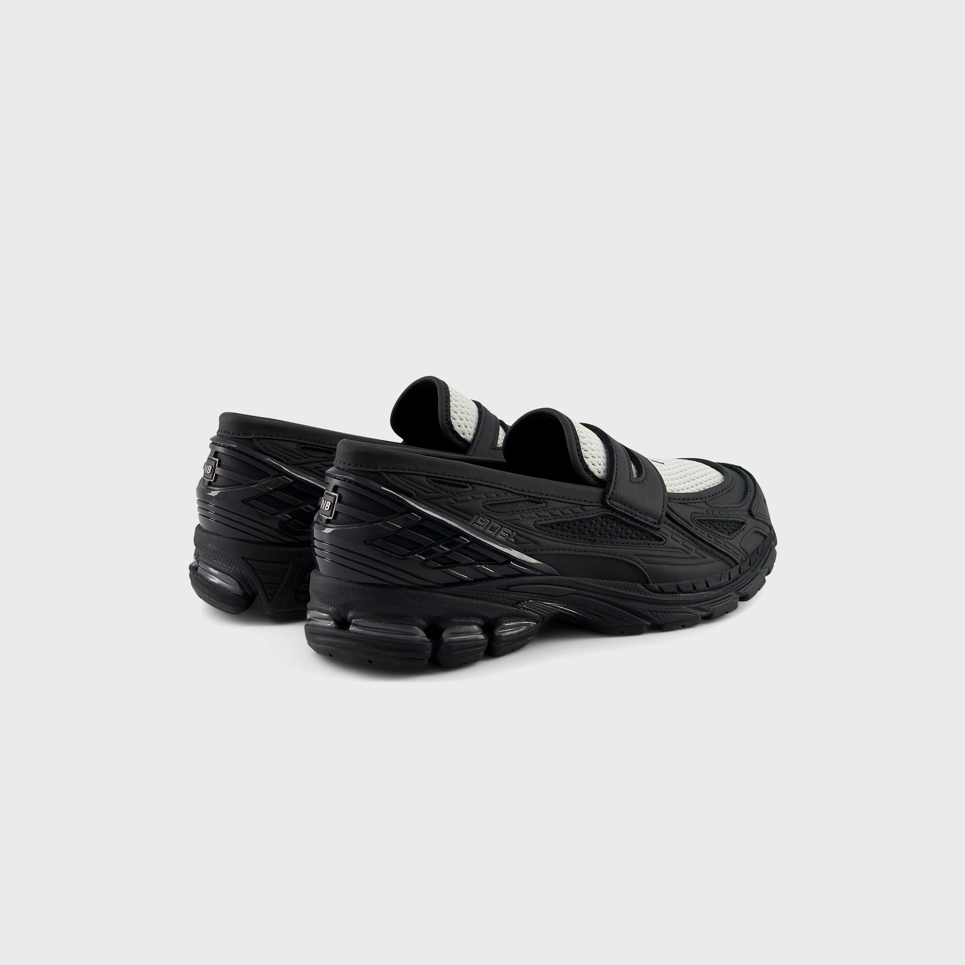 New Balance 1906L - Black / Angora