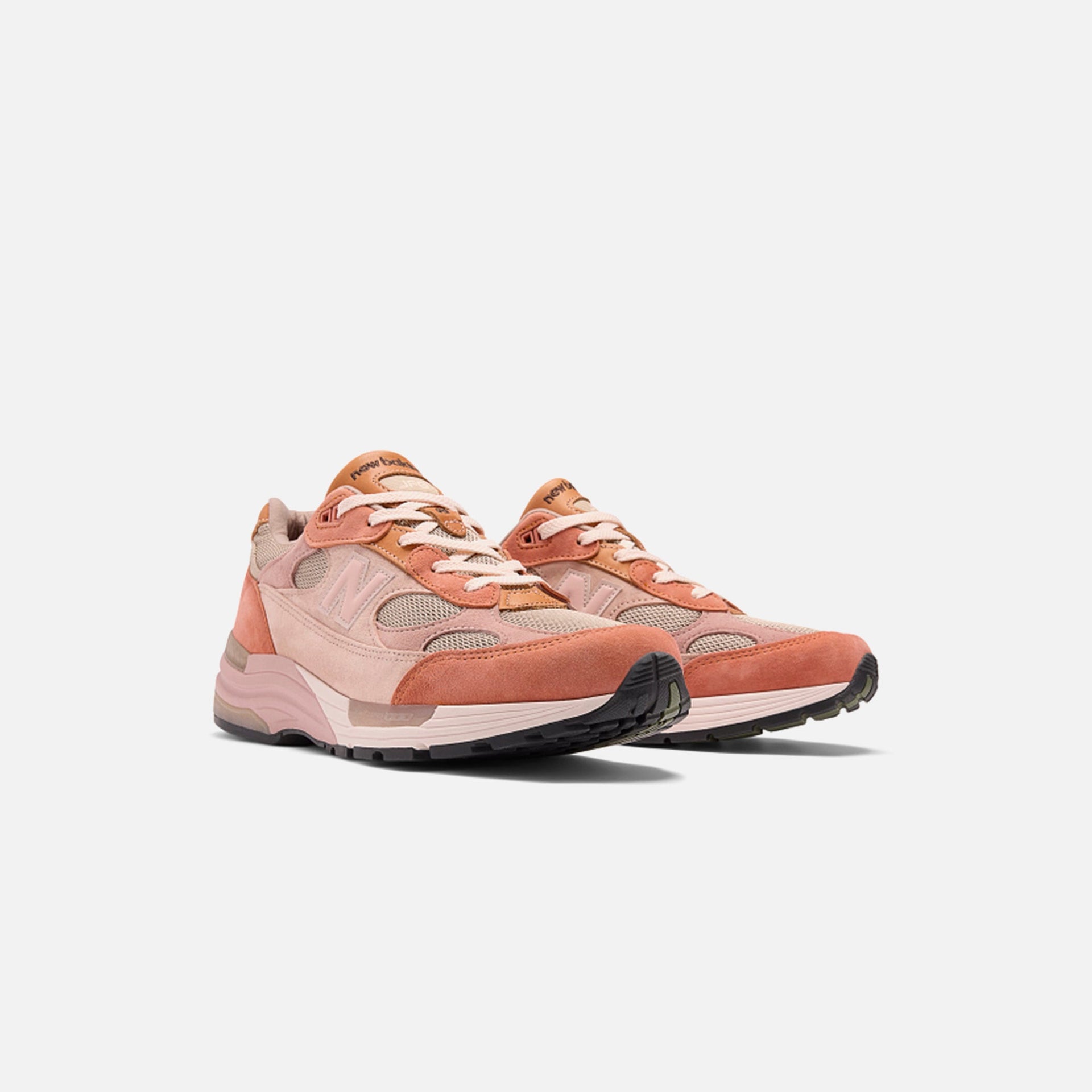 New Balance x Joe FreshGoods 992 - Rose fumé / Rose brumeux