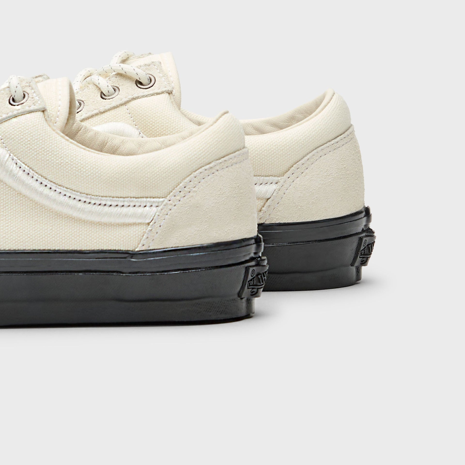 VANS LX Old Skool 36 - Classic White