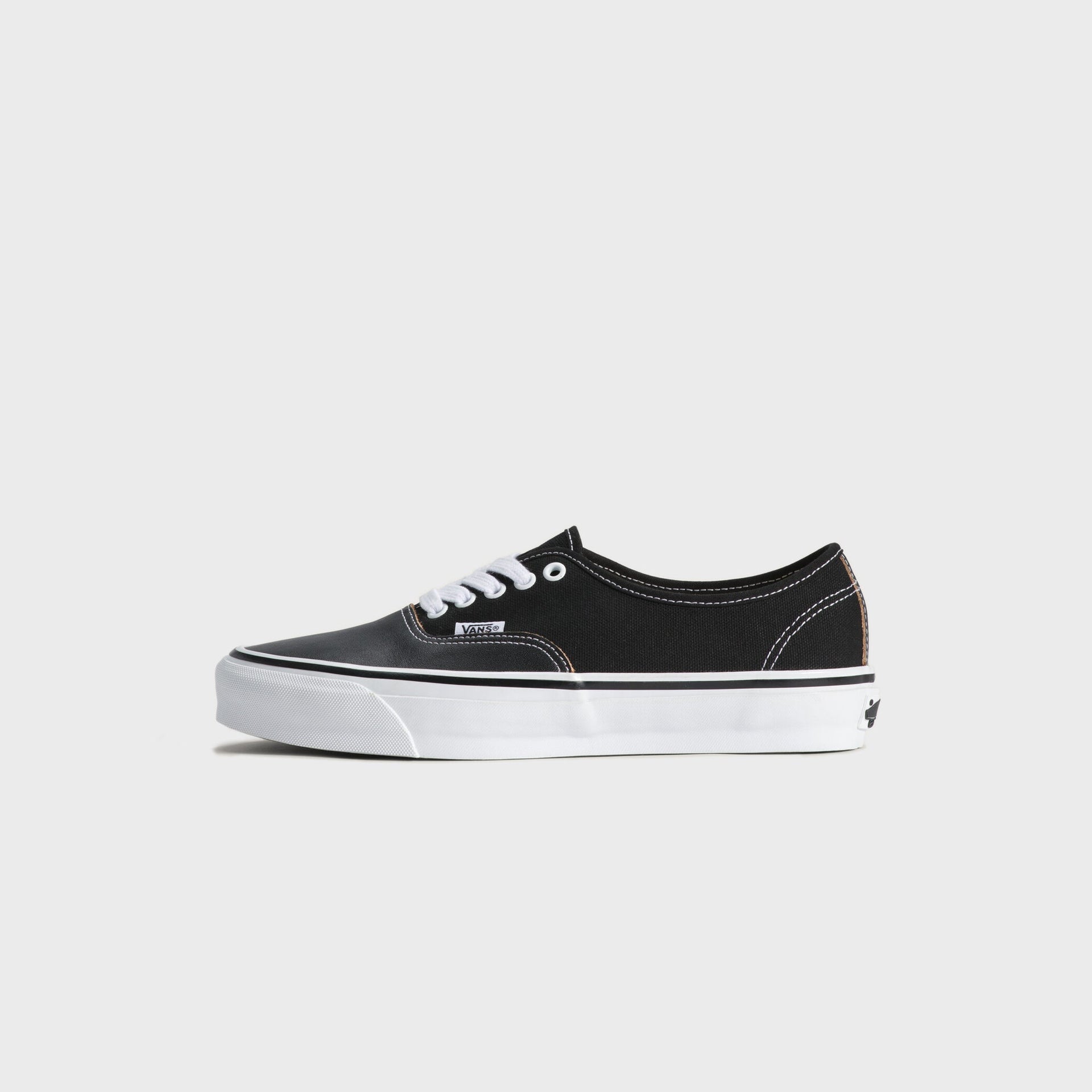 VANS OTW Authentic 44 Siped Vibram - Black / Ochre Red