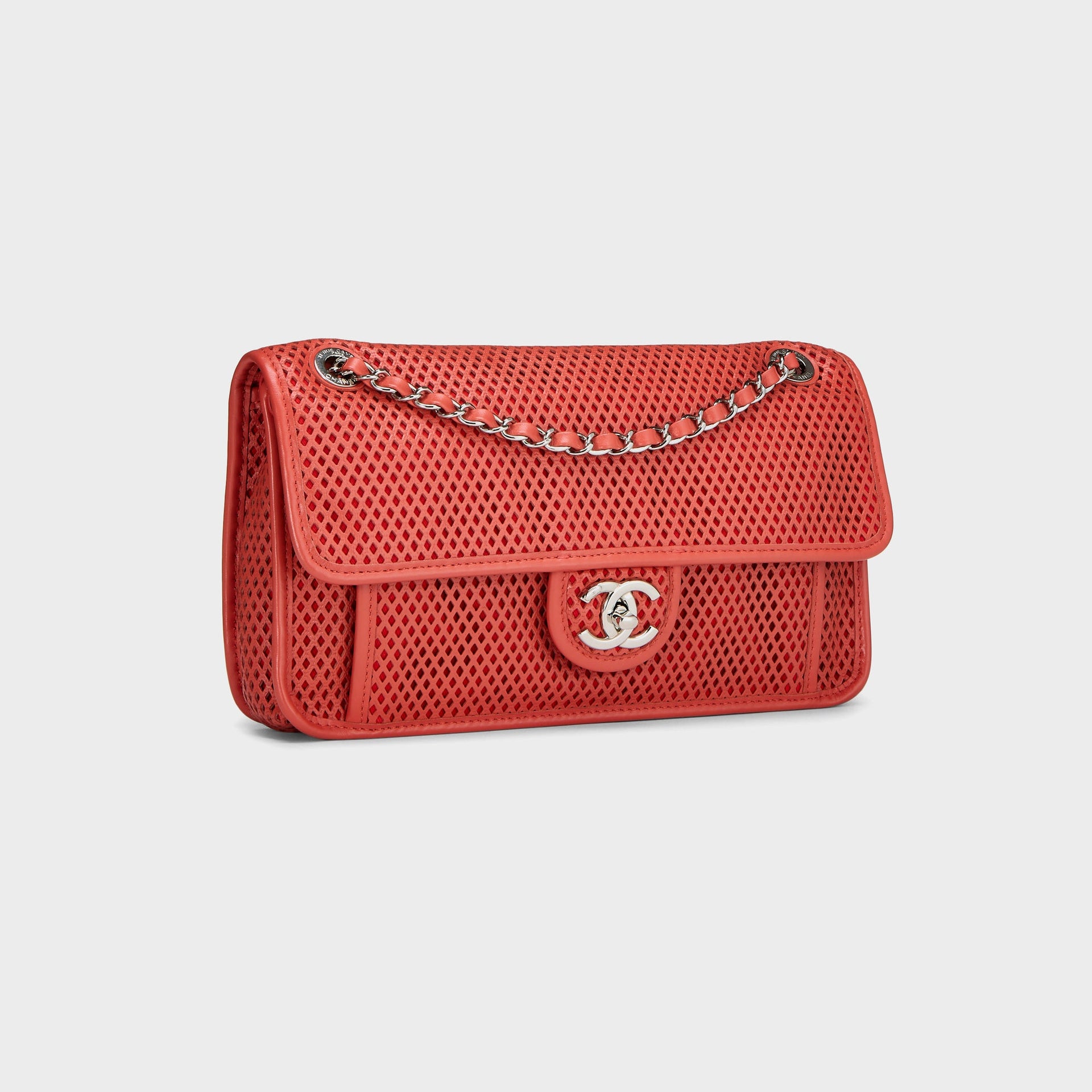 Sac à main perforé Chanel Up In The Air, format moyen - Rouge