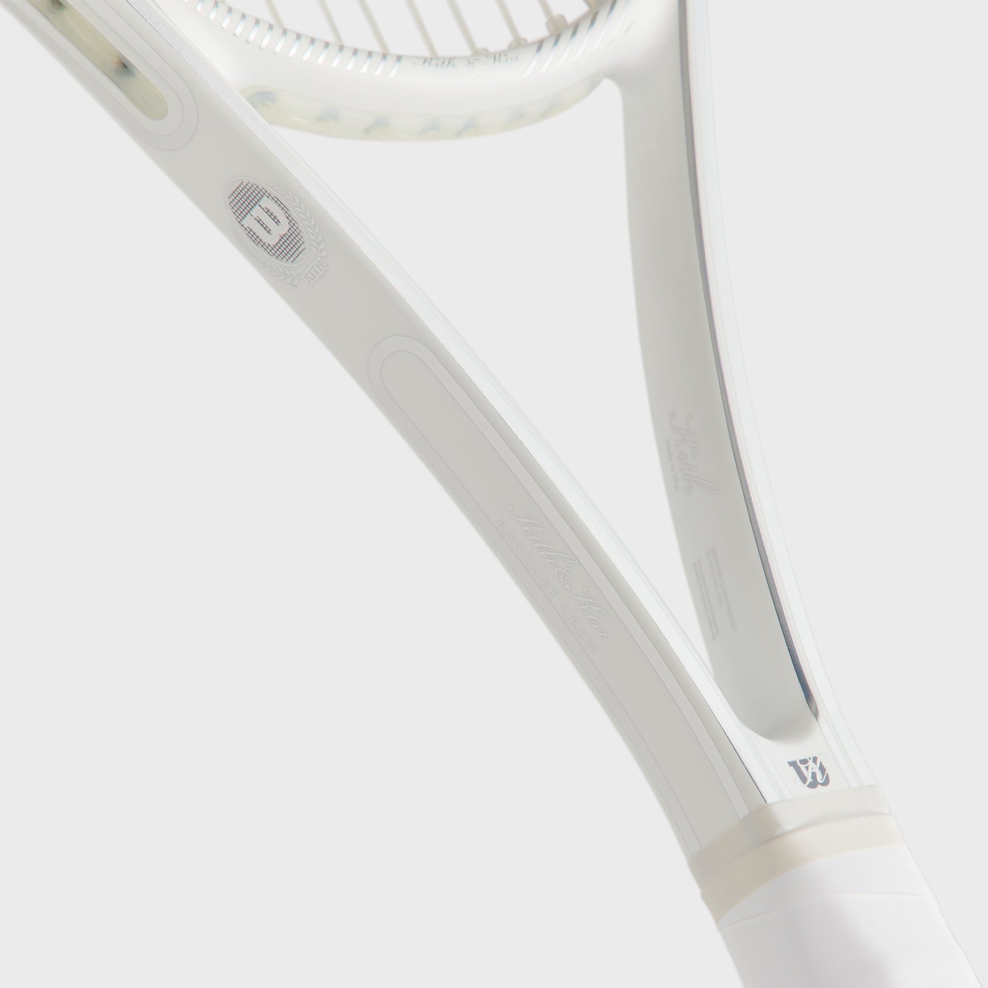 Kith for Wilson Blade 98 (16x19) V9 Tennis Racket