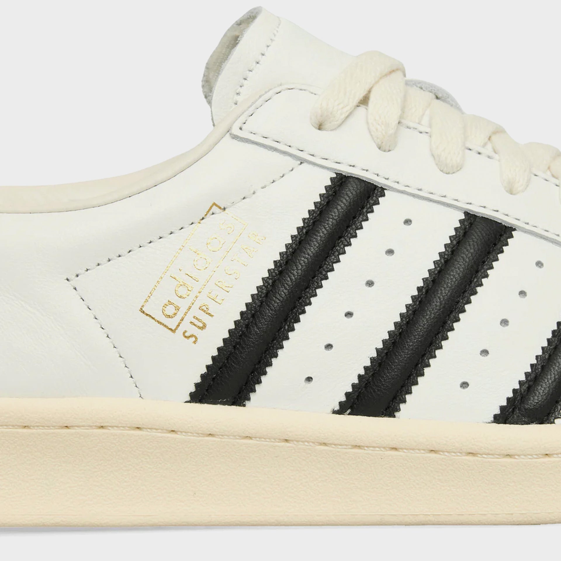 adidas Superstar Vintage - Core White / Core Black / Cream