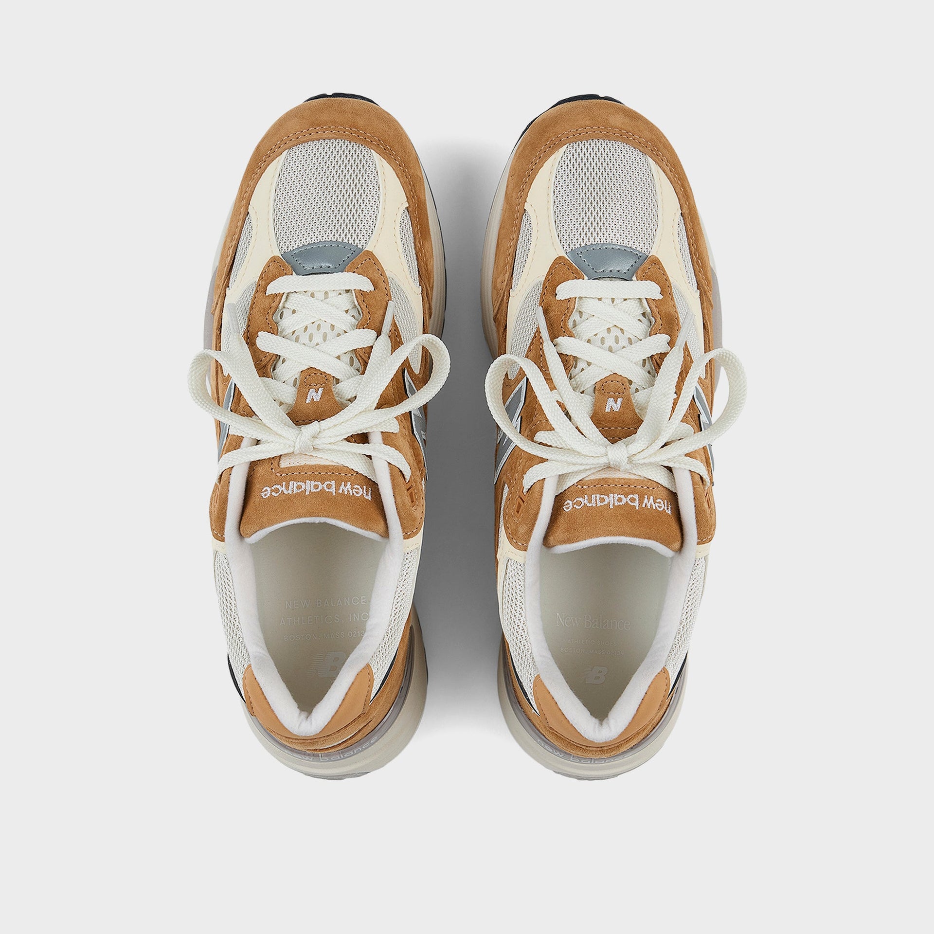 New Balance Made in USA 992 - Sweet Caramel / Calcium