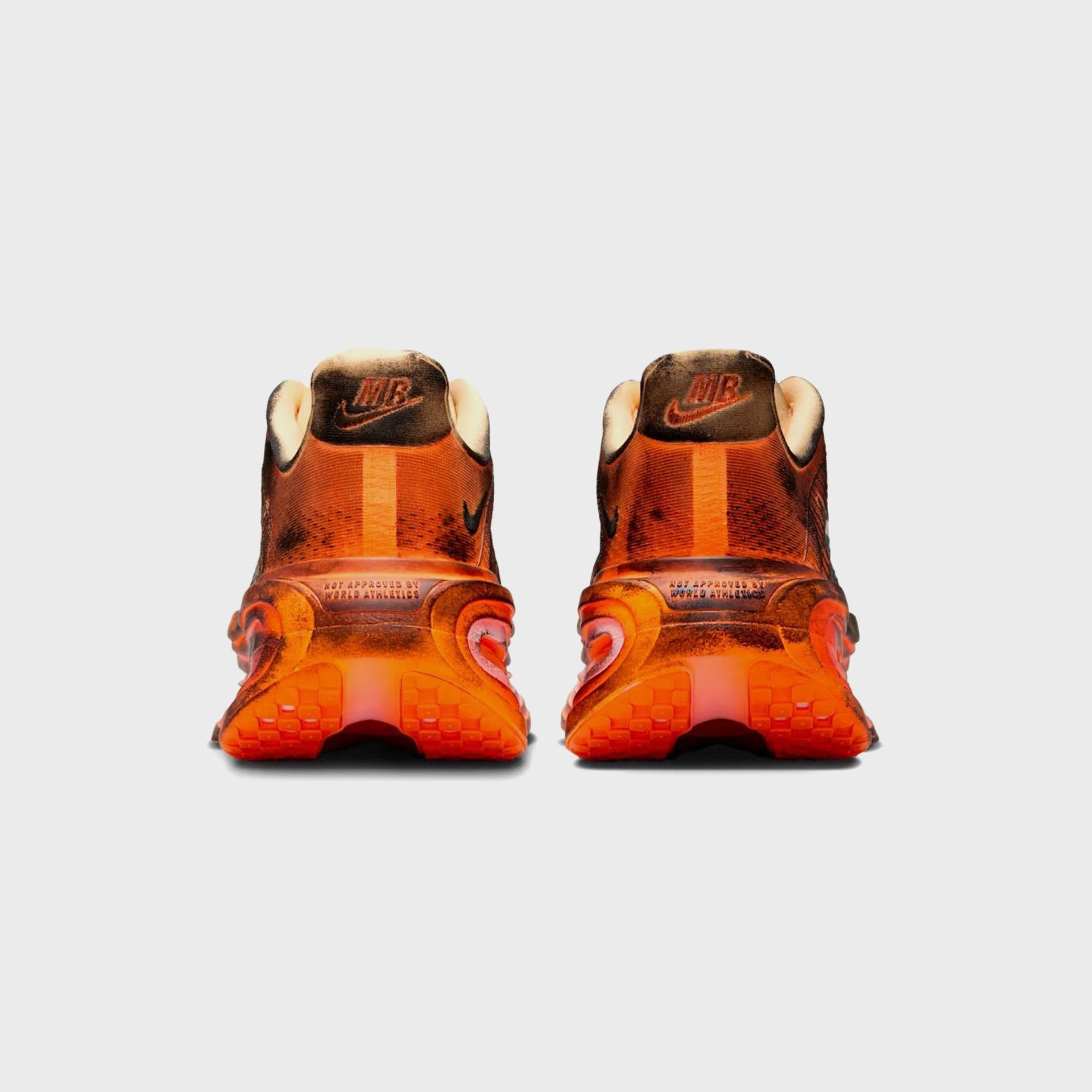 Nike x Melitta Baumeister WMNS Vomero Premium - Total Orange / Orange Chalk