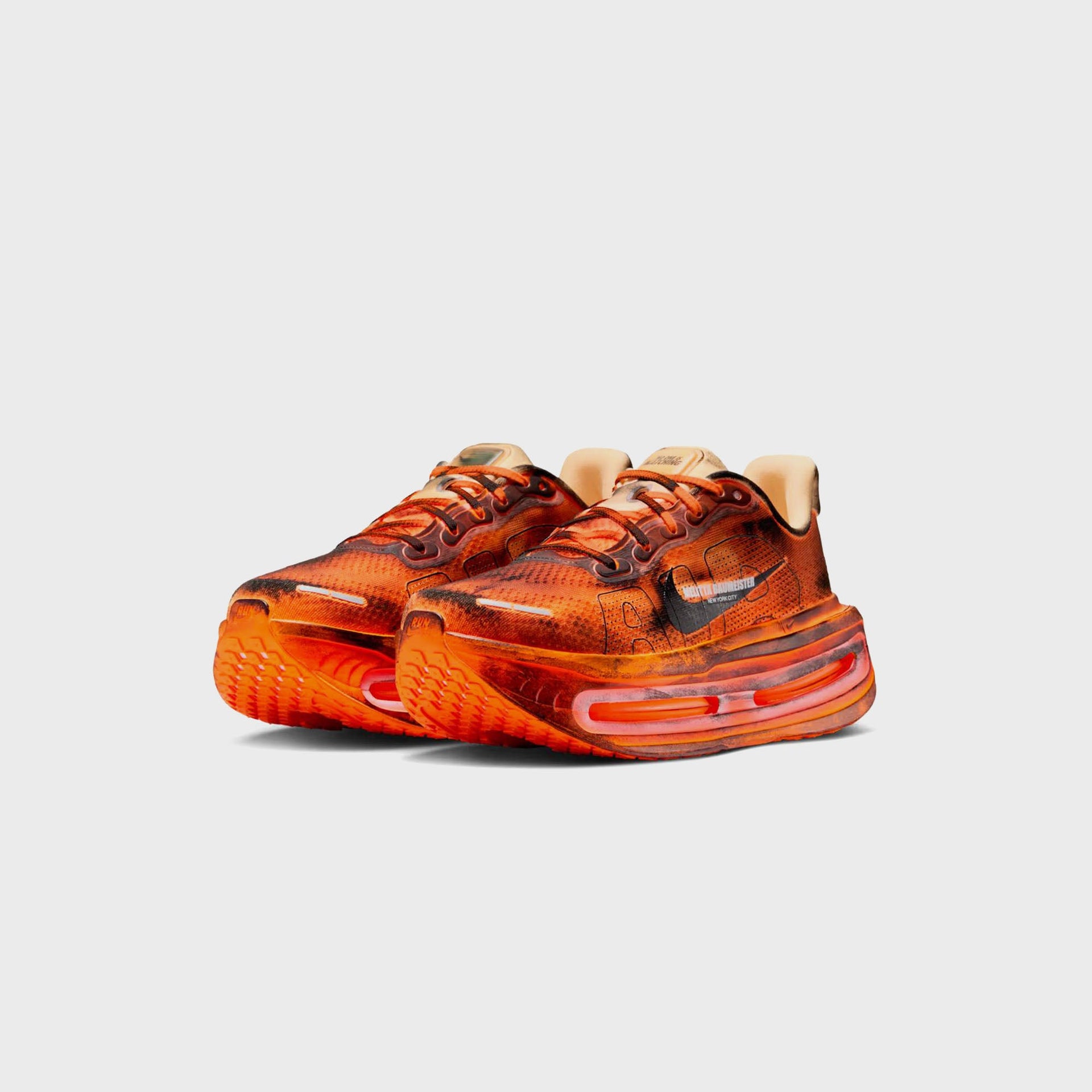 Nike x Melitta Baumeister WMNS Vomero Premium - Total Orange / Orange Chalk